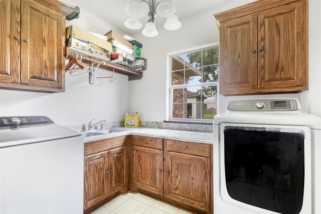 15123 Lindstrom Road, Crosby, TX 77532