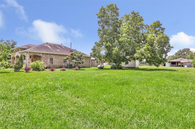 15123 Lindstrom Road, Crosby, TX 77532
