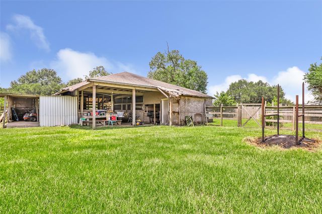 15123 Lindstrom Road, Crosby, TX 77532