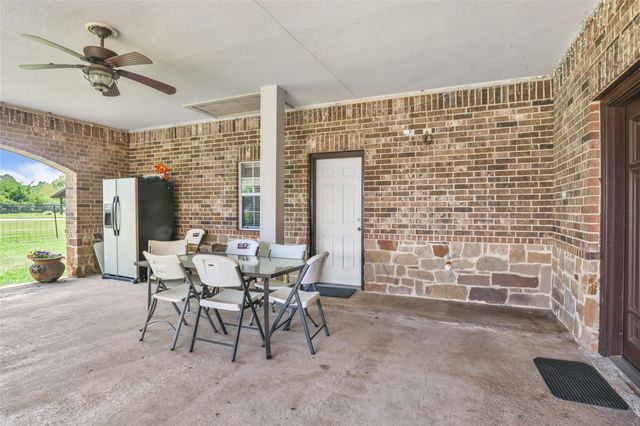 15123 Lindstrom Road, Crosby, TX 77532