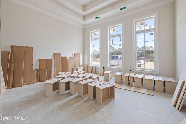 302 Castle Vine Way, Lafayette, LA 70508