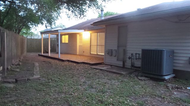 7322 Pine Bower Court, Humble, TX 77346