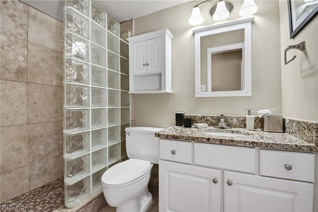 12900 Lake Avenue 117, Lakewood, OH 44107