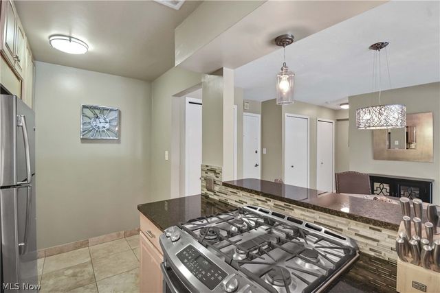 12900 Lake Avenue 117, Lakewood, OH 44107