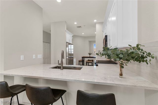 8335 Whisper Trace WAY 205, Naples, FL 34114