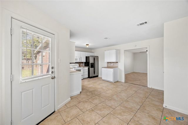 3105 Thoroughbred Drive, Killeen, TX 76549