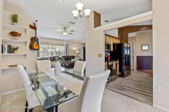 427 Delmonico Street NE, Palm Bay, FL 32907