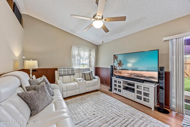 427 Delmonico Street NE, Palm Bay, FL 32907