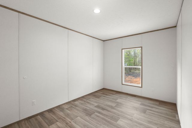 8996 Old State Road, Holly Hill, SC 29059