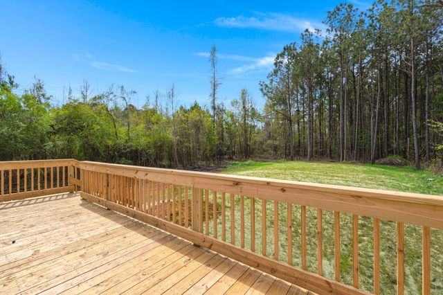 8996 Old State Road, Holly Hill, SC 29059