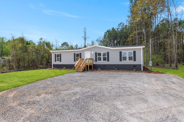 8996 Old State Road, Holly Hill, SC 29059