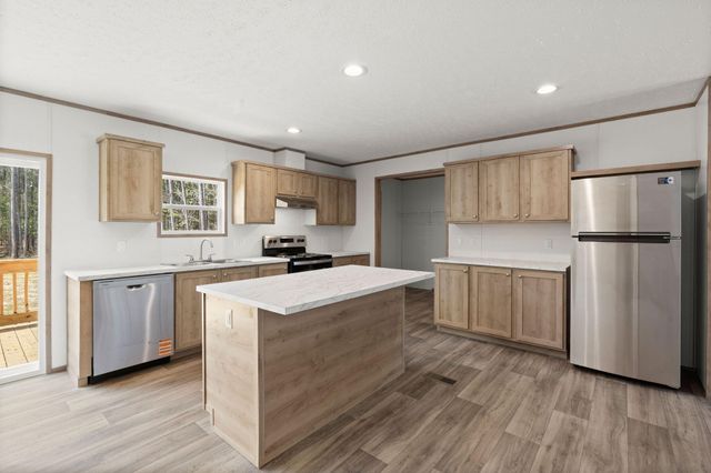 8996 Old State Road, Holly Hill, SC 29059