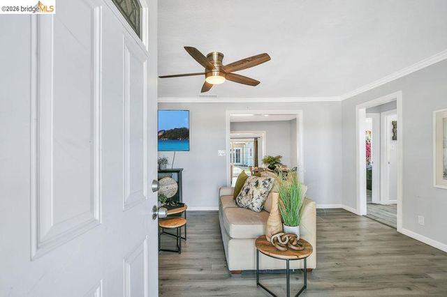 2191 E Cypress Rd, Oakley, CA 94561