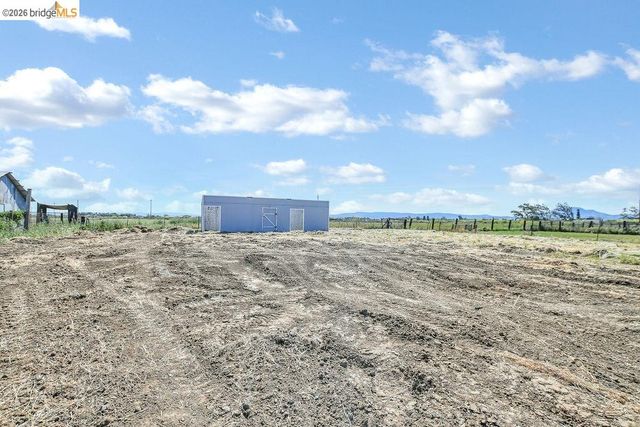 2191 E Cypress Rd, Oakley, CA 94561