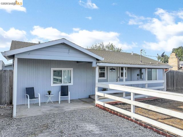 2191 E Cypress Rd, Oakley, CA 94561