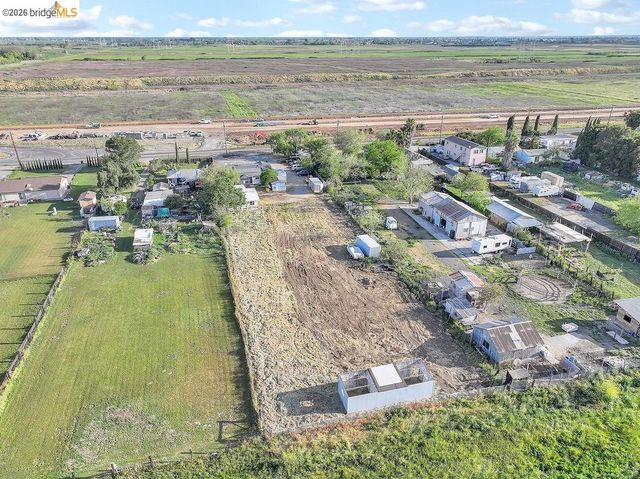 2191 E Cypress Rd, Oakley, CA 94561