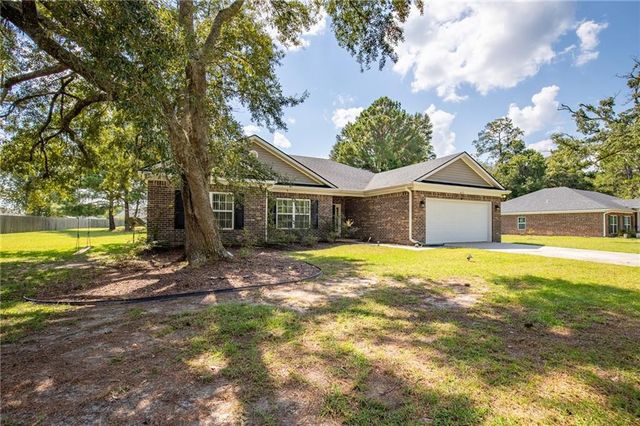 3453 Johns Wells Road, Hinesville, GA 31313