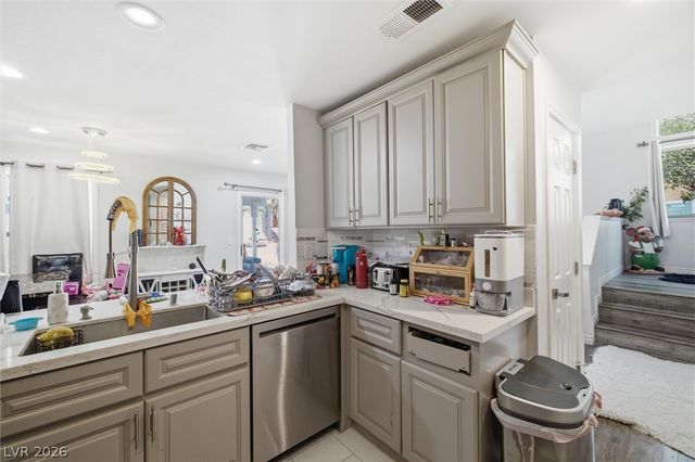 3305 Summerfield Lane, Las Vegas, NV 89117