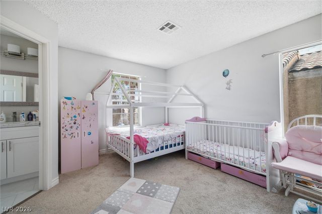 3305 Summerfield Lane, Las Vegas, NV 89117