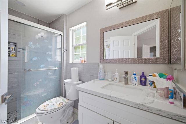 3305 Summerfield Lane, Las Vegas, NV 89117
