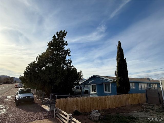 3155 E Leroy Avenue, Kingman, AZ 86409