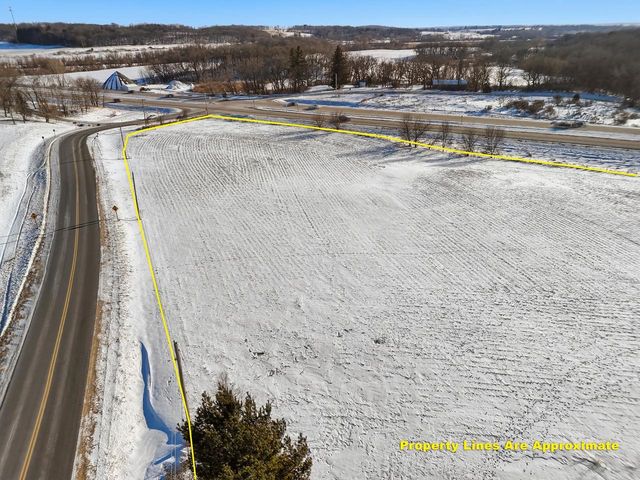 L1 Femrite Drive, Cottage Grove, WI 53527