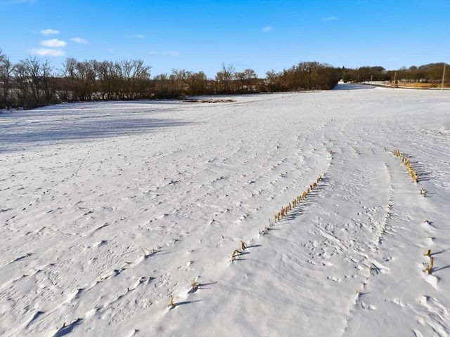 L1 Femrite Drive, Cottage Grove, WI 53527