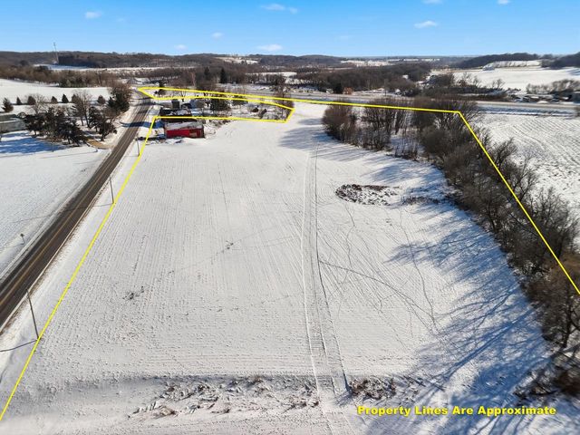 L1 Femrite Drive, Cottage Grove, WI 53527