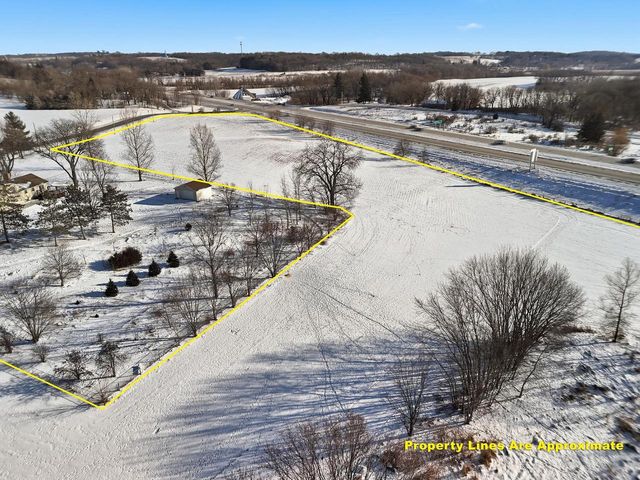 L1 Femrite Drive, Cottage Grove, WI 53527