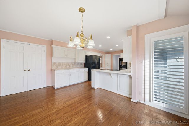 2912 E 38th Street S, Tulsa, OK 74105