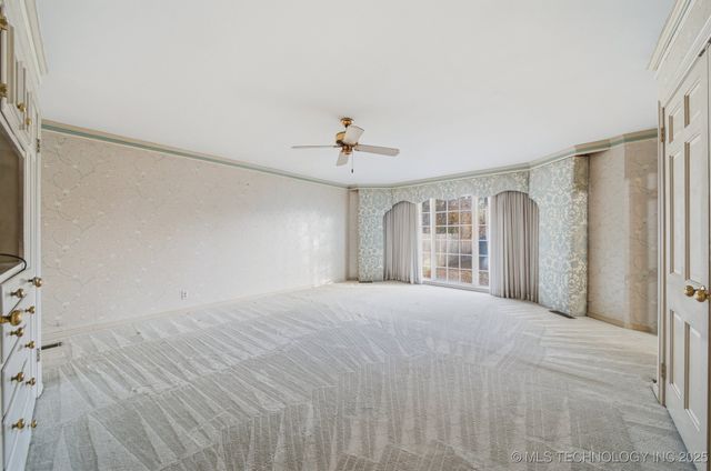 2912 E 38th Street S, Tulsa, OK 74105