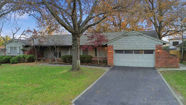 2912 E 38th Street S, Tulsa, OK 74105