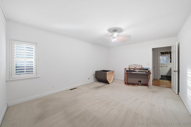 2912 E 38th Street S, Tulsa, OK 74105