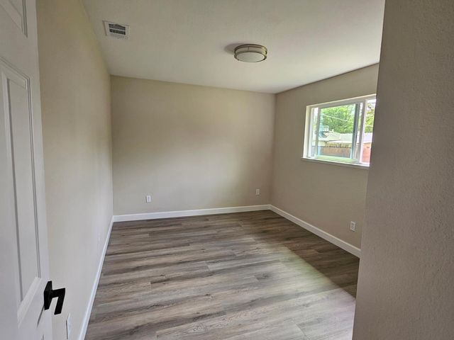 2225 Arliss Way, Sacramento, CA 95822