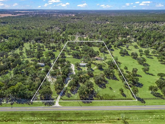 11330 E LEVY STREET, Williston, FL 32696