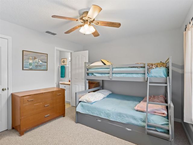 11330 E LEVY STREET, Williston, FL 32696