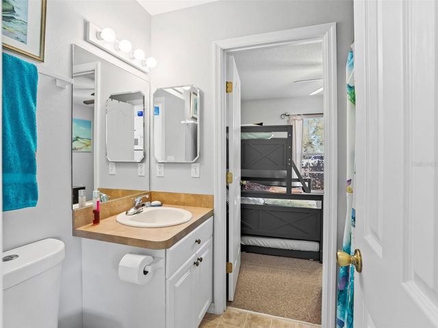 11330 E LEVY STREET, Williston, FL 32696