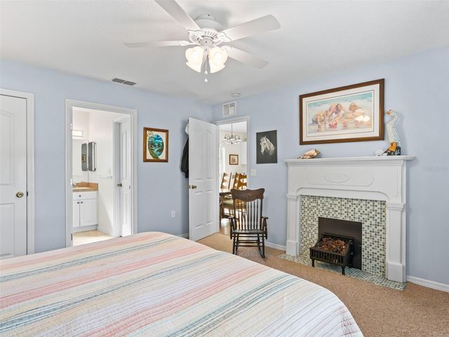 11330 E LEVY STREET, Williston, FL 32696