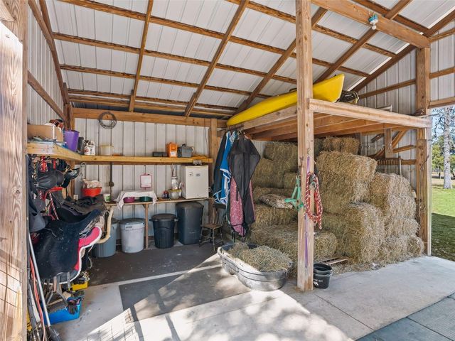 11330 E LEVY STREET, Williston, FL 32696