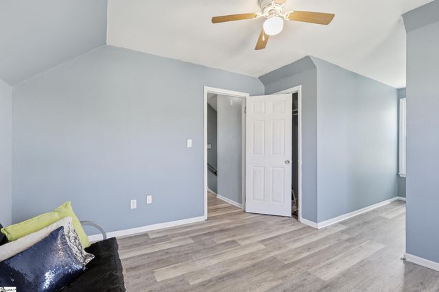 4 Woodbend Court, Mauldin, SC 29662