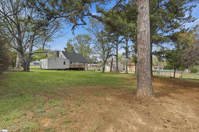 4 Woodbend Court, Mauldin, SC 29662