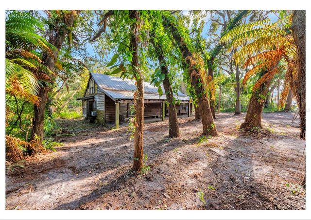 12805 FOREST HILLS DRIVE, Tampa, FL 33612