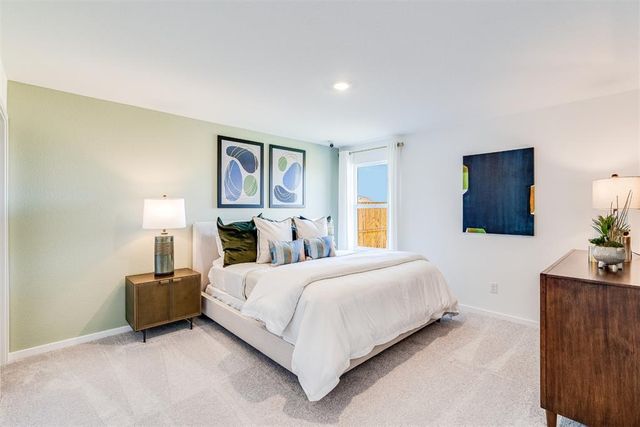 3728 Los Cabos Drive, Mustang, OK 73064