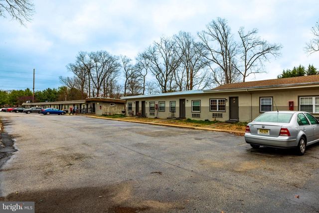 899 CORKERY LN, Williamstown, NJ 08094