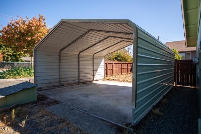 1511 Hubbard Lane, Grants Pass, OR 97527