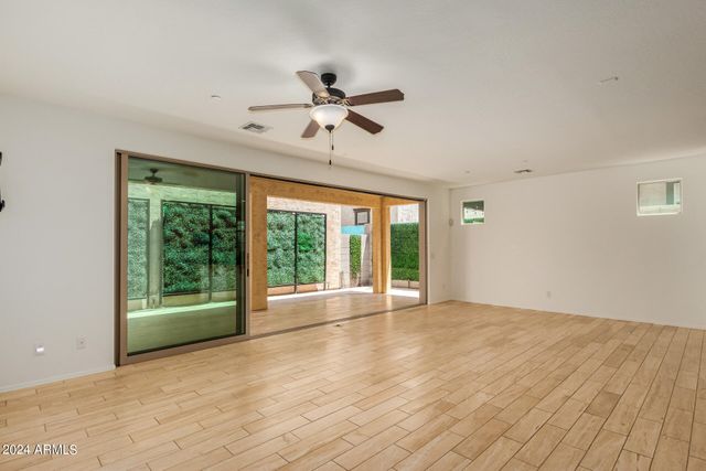 4754 E TIERRA BUENA Lane, Phoenix, AZ 85032