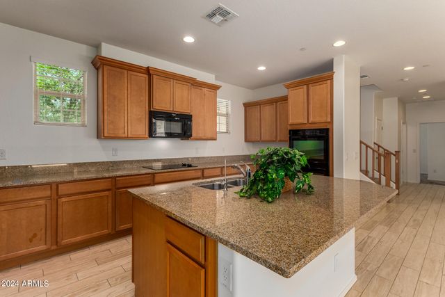 4754 E TIERRA BUENA Lane, Phoenix, AZ 85032