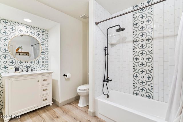 4624 E JAEGER Road, Phoenix, AZ 85050