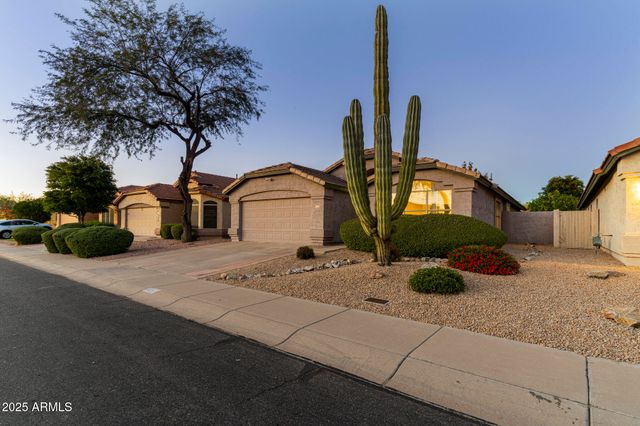 4624 E JAEGER Road, Phoenix, AZ 85050