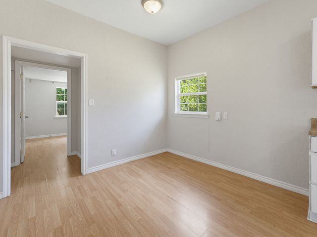 180 Trail Drive, Bowie, TX 76230